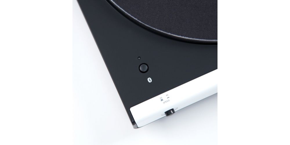 Audio Technica AT-LP60XBT WH Giradiscos Bluetooth Inalámbrico-gallery-1